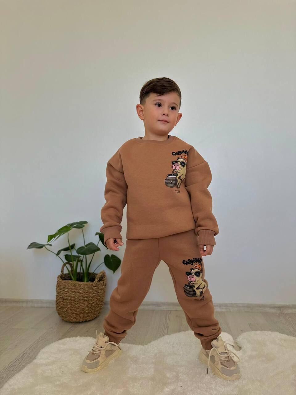 Capybara Baskılı Şardonlu Erkek Çocuk Takım