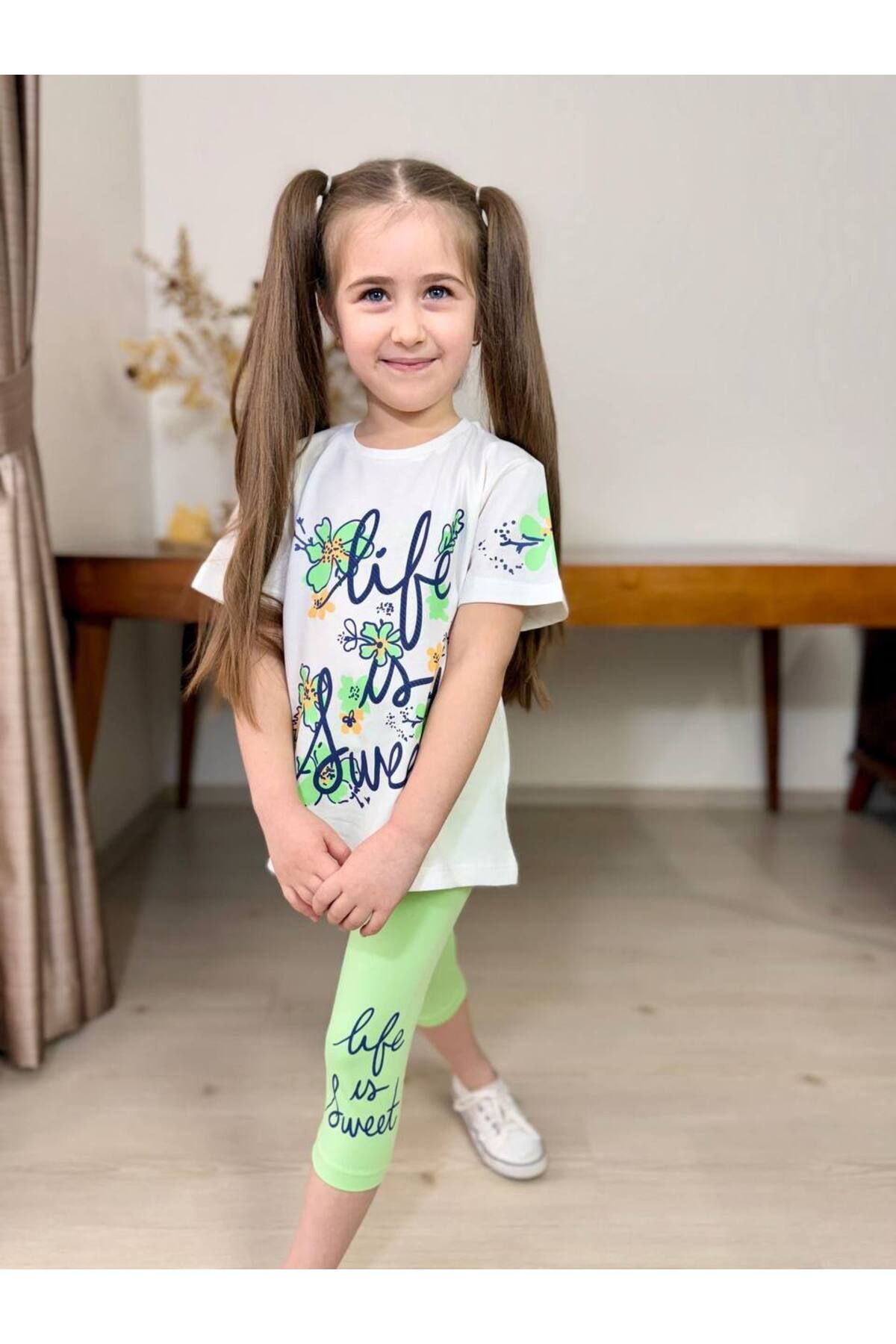 Life Çiçek Baskılı Kaprili Kız Çocuk Takım